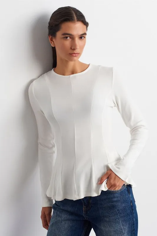 Fitted Textured Knit Peplum Blouse - Dilvin