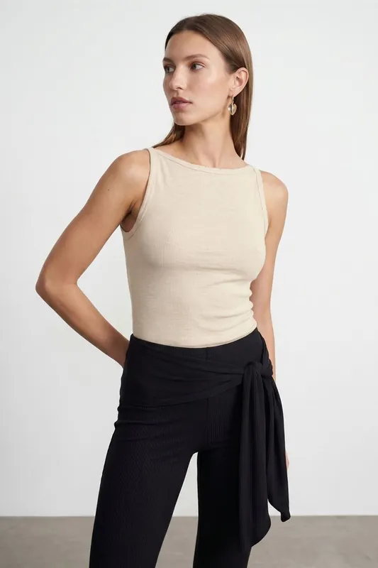 Ribbed Cotton Halterneck Blouse - Dilvin