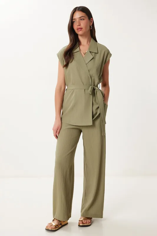 High Waist Two-Piece Set with Shirt Collar and Wide Leg Pants