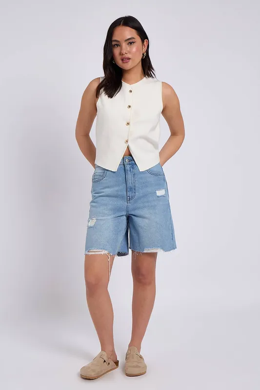 Bleach Distressed Bermuda Short - Urban Bliss