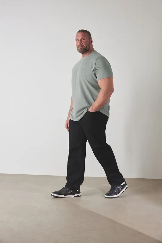 Loose Fit Stretch Jeans - BadRhino
