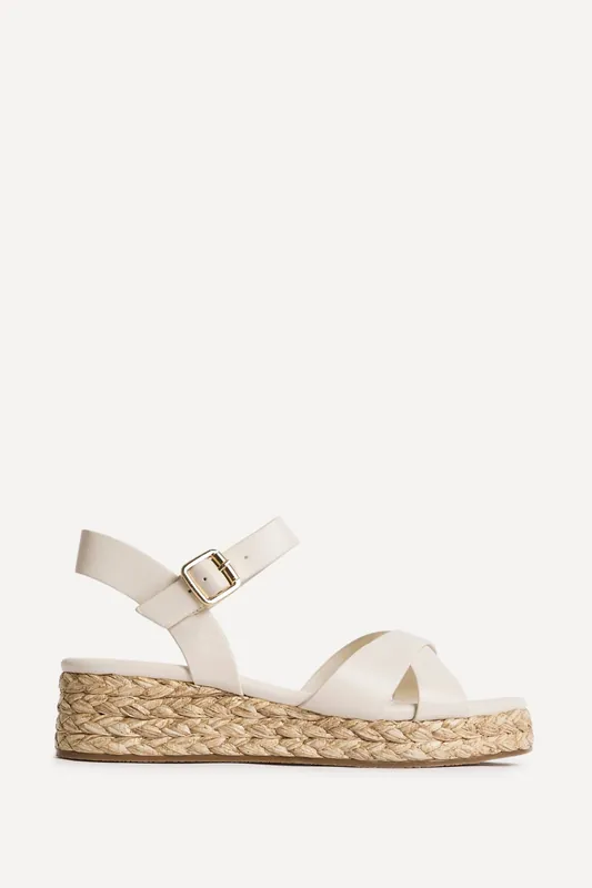 Magnolia Ivory Flatform Sandals - Linzi