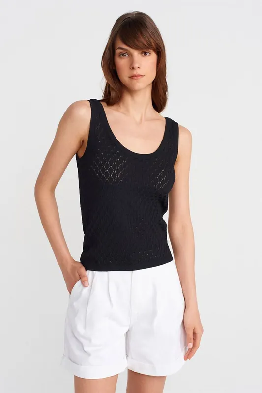 Textured Ribbed Sleeveless Blouse - Dilvin