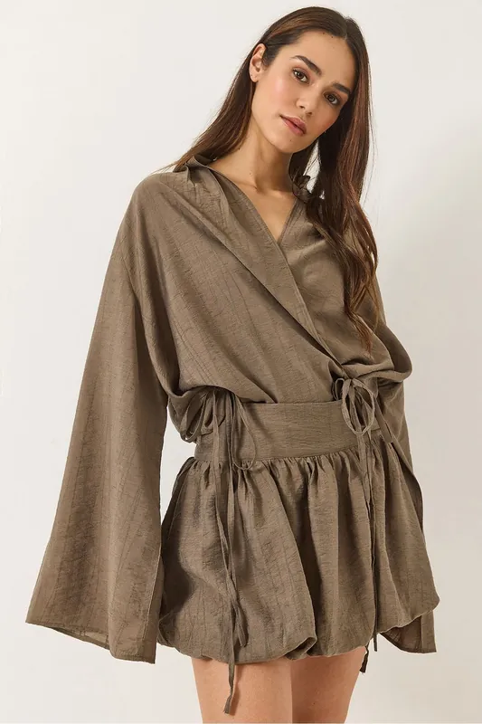 Blouse and Skirt Two-Piece Set