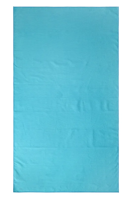 'Giant' Lightweight Breathable Soft Highly Absorbent Ribbed Towel - Mountain Warehouse