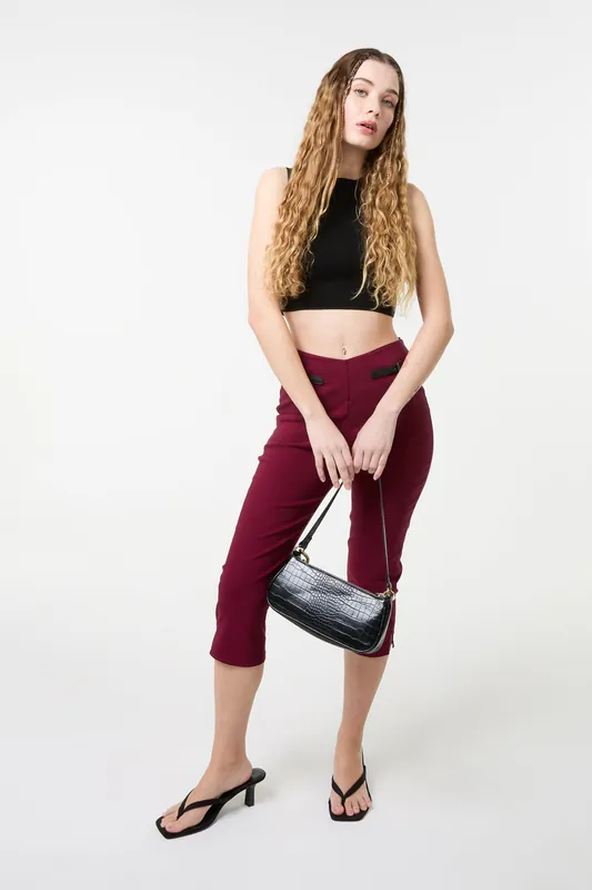 Wine Capri Pants With Belts - Pink Vanilla