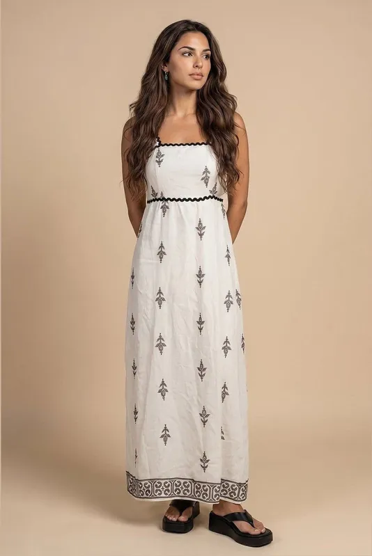 Embroidered Contast Trim Maxi Dress - Urban Bliss