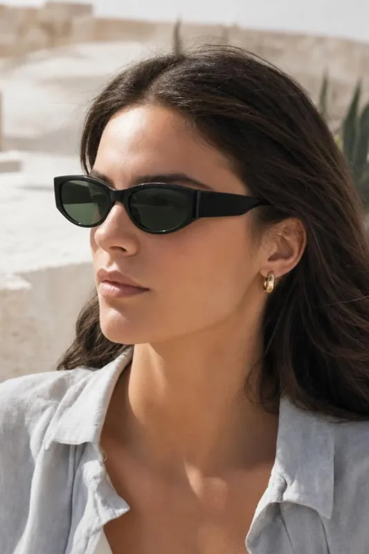 Racer Wrap Around Sunglasses In Black - SVNX
