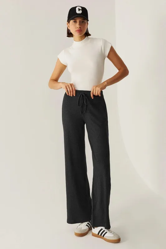 Elastic Waist Straight Leg Pants - Hiccup