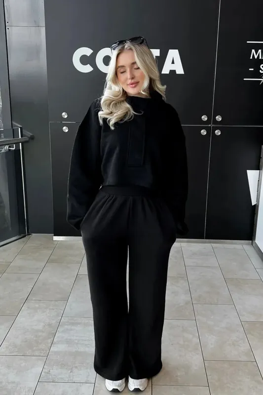 Stand Collar Oversized Sweatshirt with a Neck Detail - Hiccup