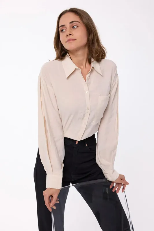 Classic Long-Sleeve Shirt with Pocket Detail
