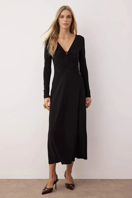 V Neck Long Sleeve A-Line Maxi Knit Dress with Detail