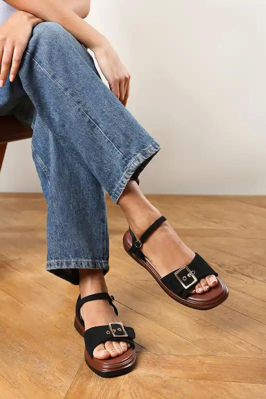 Clyra' Flatform Sandals with Front Buckle Detail Strap - Where's That From