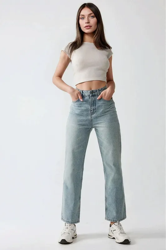 Straight Leg Denim Jeans - Hiccup
