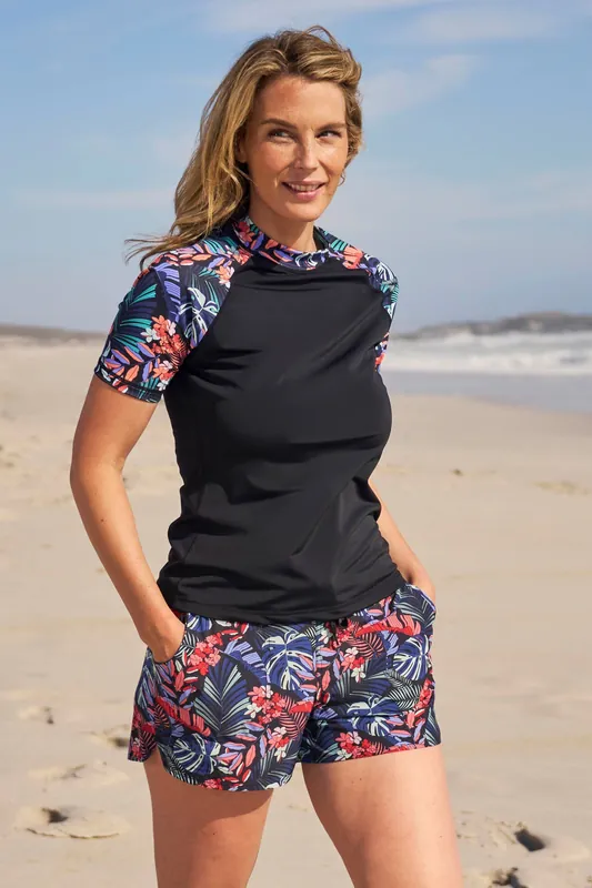 Lightweight Stretchy UPF +50 Protection Quick Dry Rash Vest Top - Mountain Warehouse