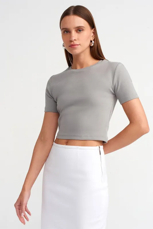 Women's Slim Fit Crop Crew Neck T-Shirt