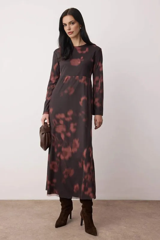 Blurred Floral Print Long Sleeve Round Neck Maxi Dress - WOVCOR