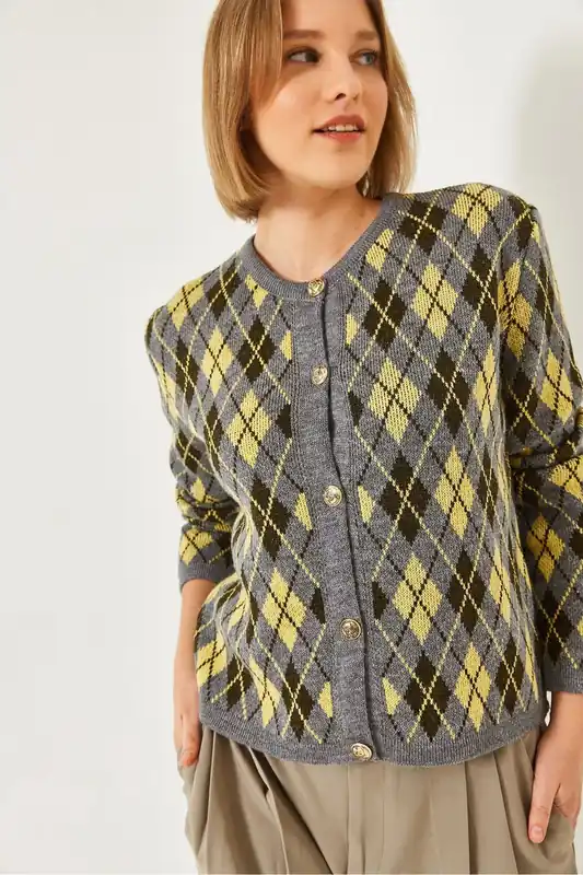 Argyle Jacquard Long Sleeve Button-Front Cardigan