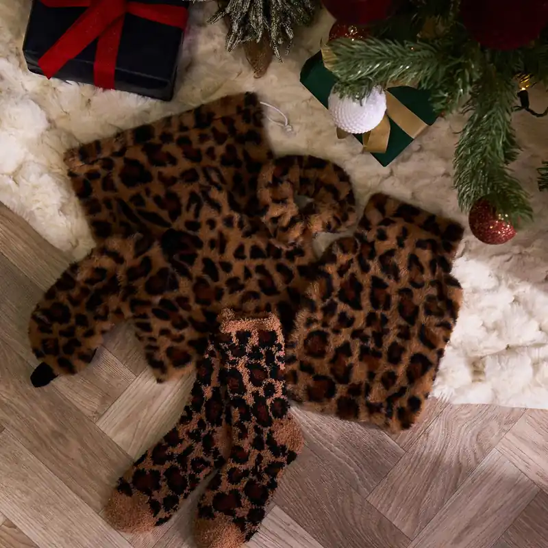 Print Hot Water Bottle Winter Christmas Gift Set - OHS