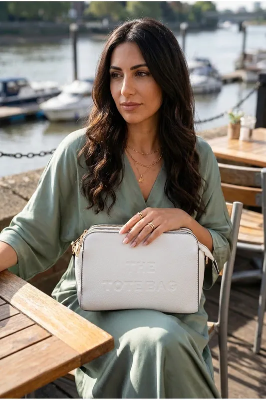 Saoirse Pebbled Faux Leather Camera Bag - IKRUSH