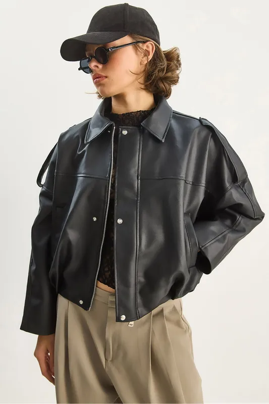 Oversized Faux Leather Crop Jacket with Zipper - Bianco Lucci