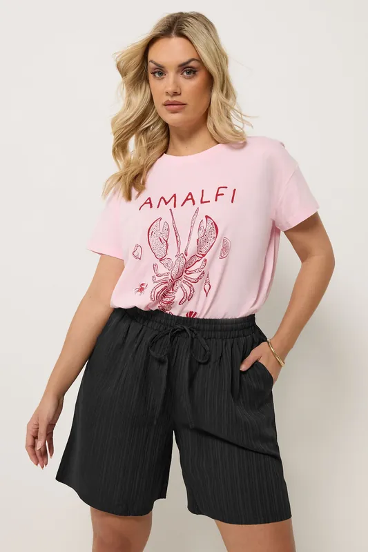 Textured Woven Shorts - Yours