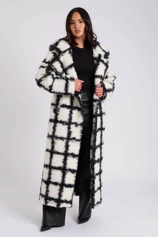 Checked Borg Longline Jacket - Urban Bliss