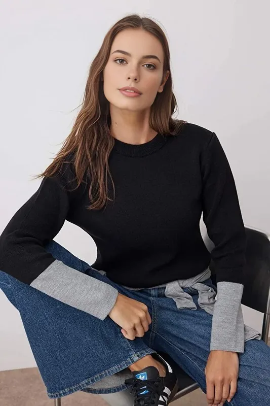 Structured Knit Long Sleeve Sweater - WOVCOR