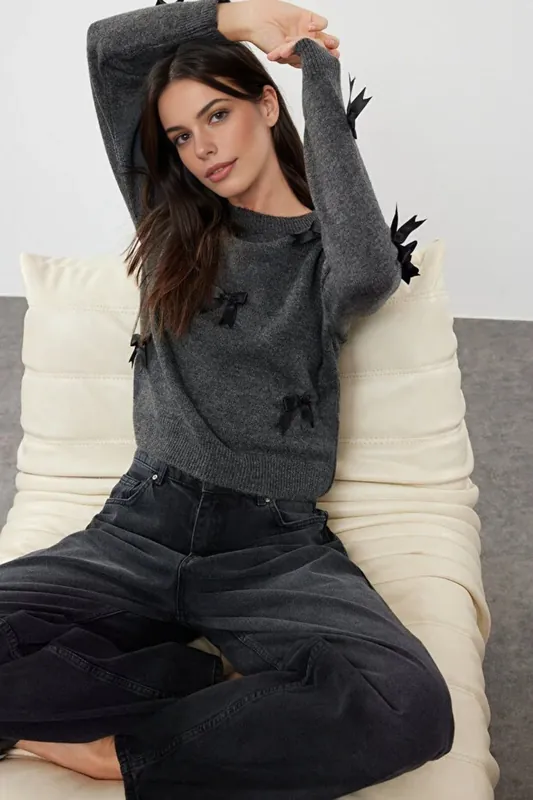 Bow Detail Soft Textured Knit Sweater - WOVCOR