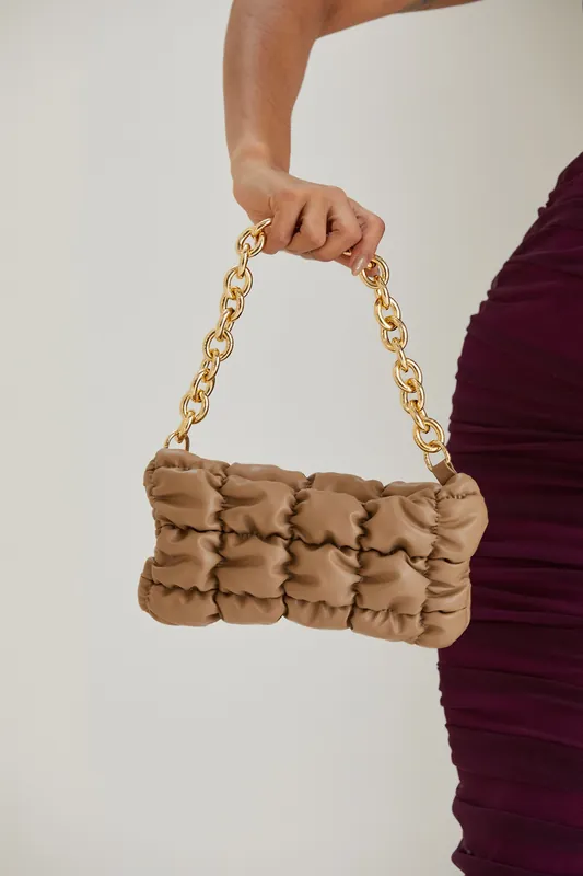 Puffy Quilted Chunky Chain Handbag - Belissh