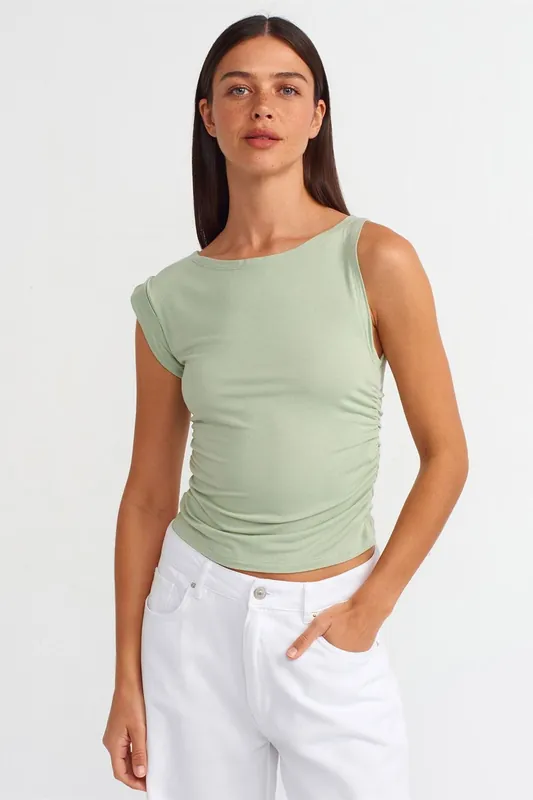 Sleeveless Boat Neck Slim-fit Blouse
