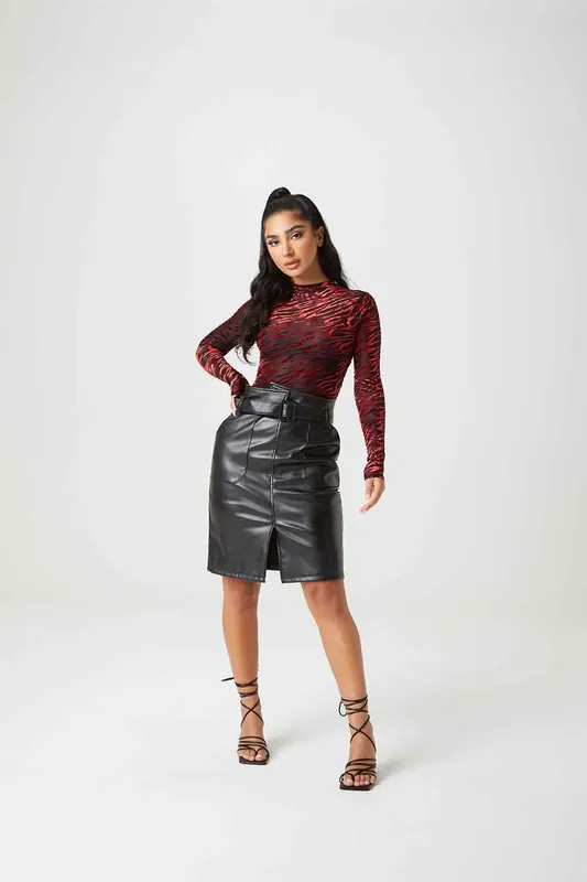 Urban Bliss lovato pu belted midi skirt