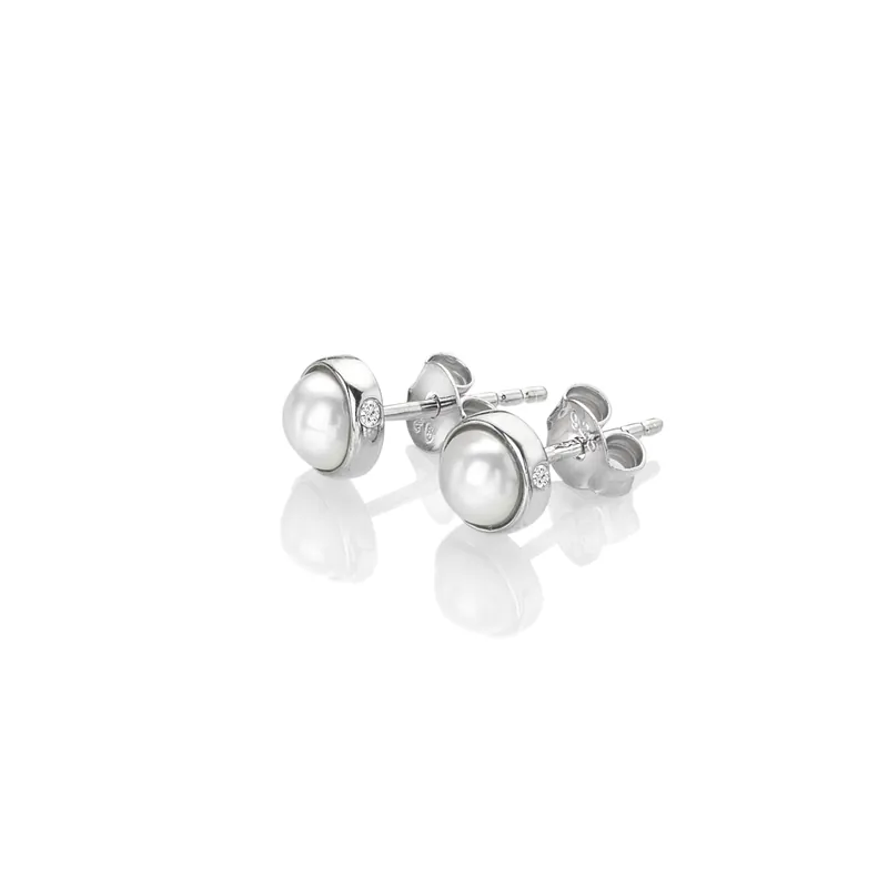 Amulets Pearl Earrings - Hot Diamonds