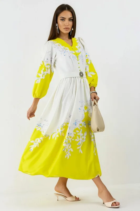 Floral Maxi Dress with V-Neck and Button Detail