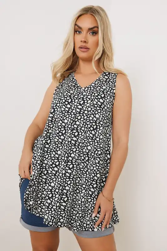 Abstract Pleated Swing Vest Top - Yours