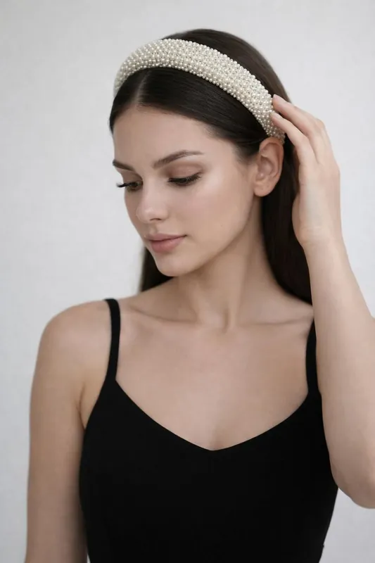 Ivory Pearls and Rhinestone Headband - SVNX