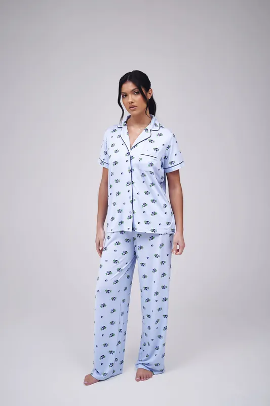 Blueberry Printed Super Soft Short Sleeve Revere Pyjama Set - Loungeable