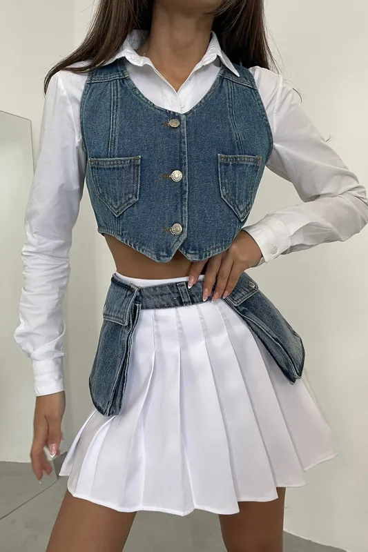 V Neck Denim Buttoned Pocket Cropped Waistcoat - Hiccup