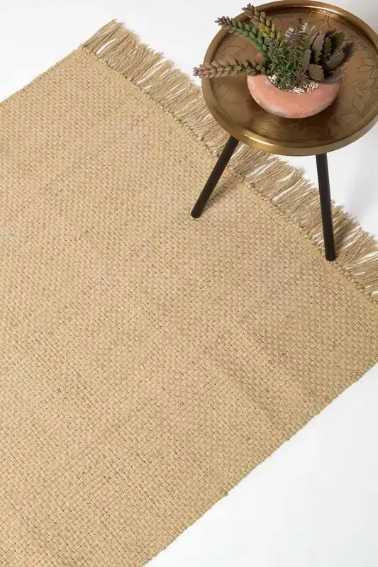 Zaphyr Natural Handwoven Jute Rug with Tassels - Homescapes