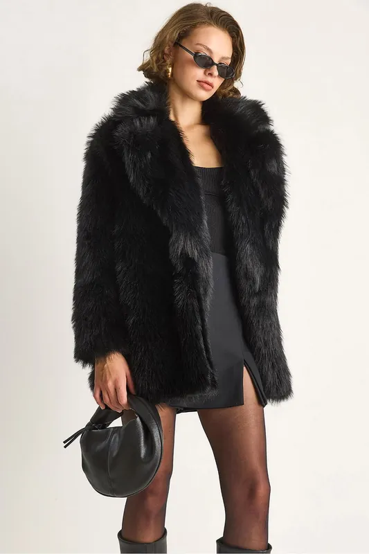 Faux Fur Coat - Bianco Lucci