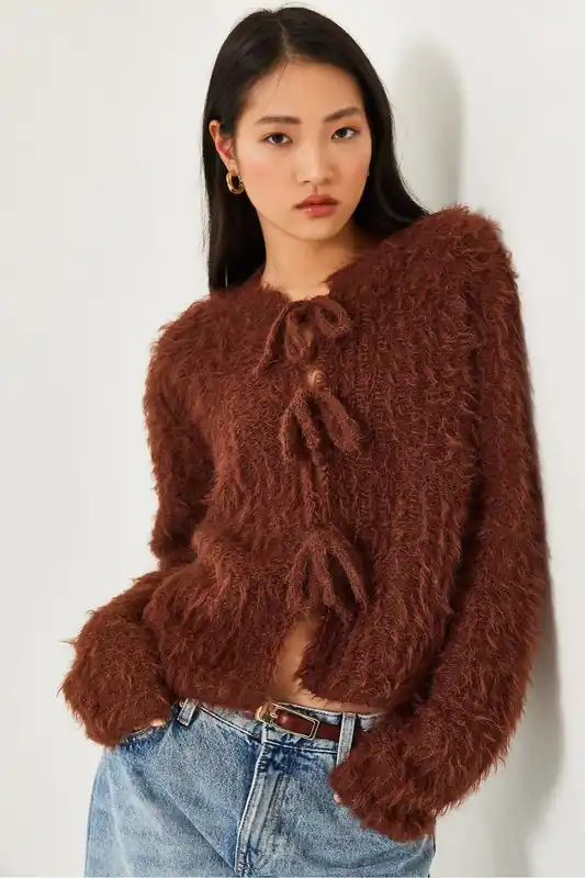 Frilly Cropped Ribbed Knit Cardigan with Tie Closure - Bianco Lucci