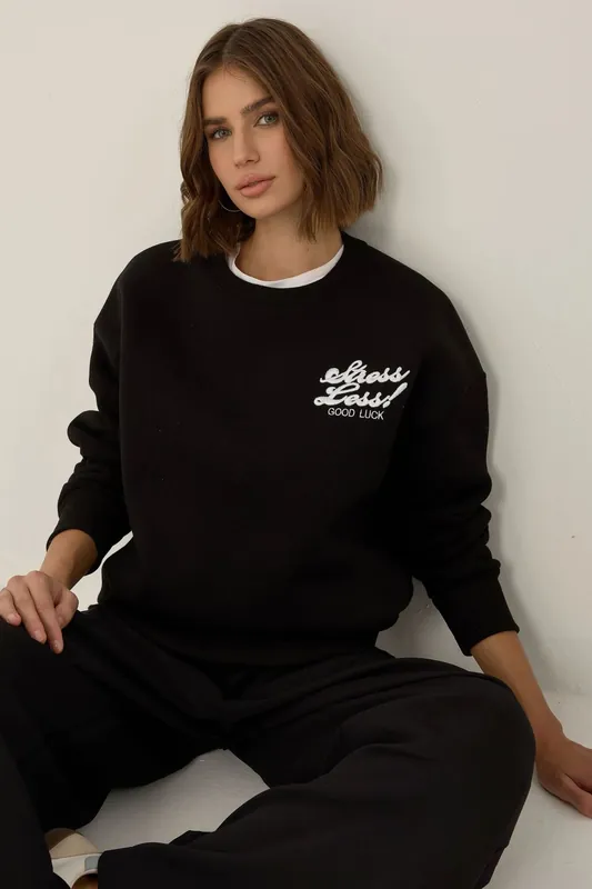 Comfort Fit Slogan Sweatshirt - Hiccup