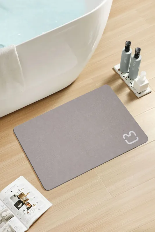 Soft Absorbent Bath Mat - Living and Home
