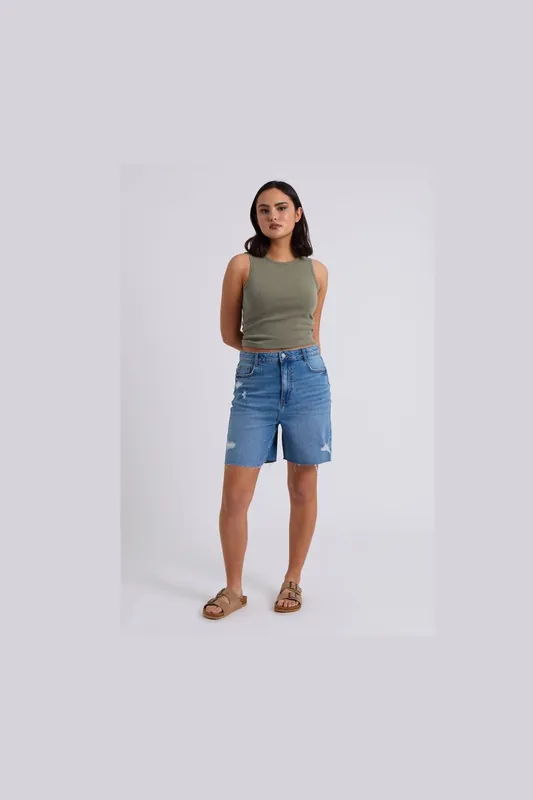 Ripped Bermunda Short - Urban Bliss