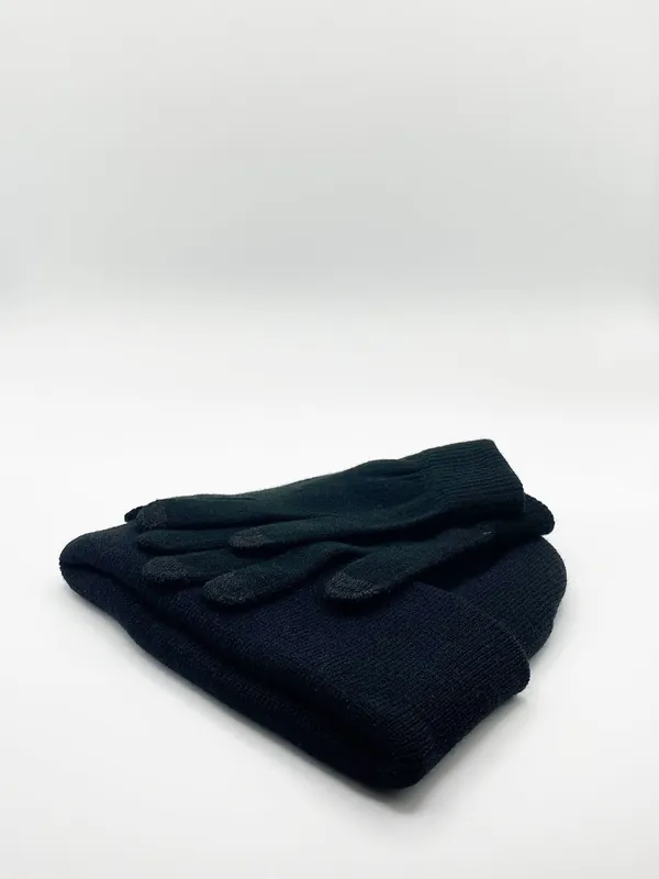 Knitted Beanie And Gloves Set - SVNX