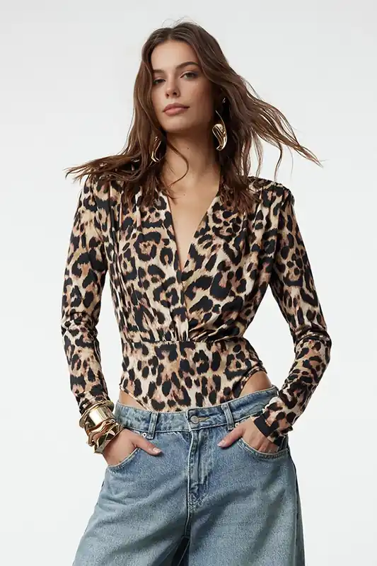 Leopard Print Deep V-Neck Long Sleeve Bodysuit