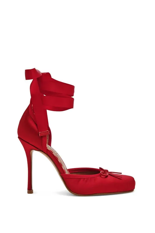 Larina Red Satin' Fabric Heels - STEVE MADDEN