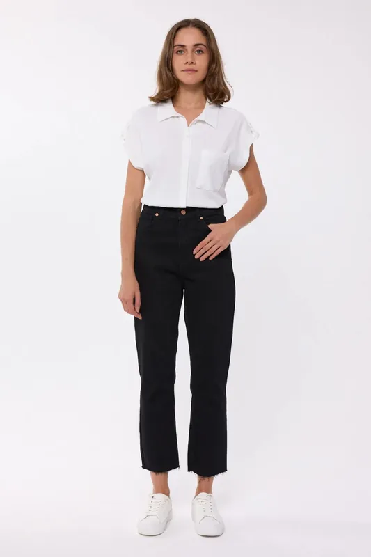 Short Sleeve Woven Shirt with Pocket Detail - Hiccup