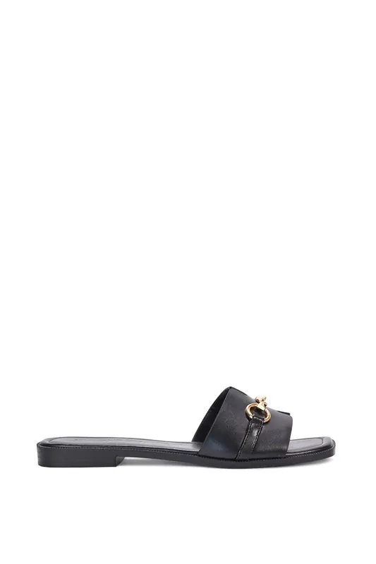 Lesley' Square Toe Flat Slider Sandals With Gold Hardware - XY London