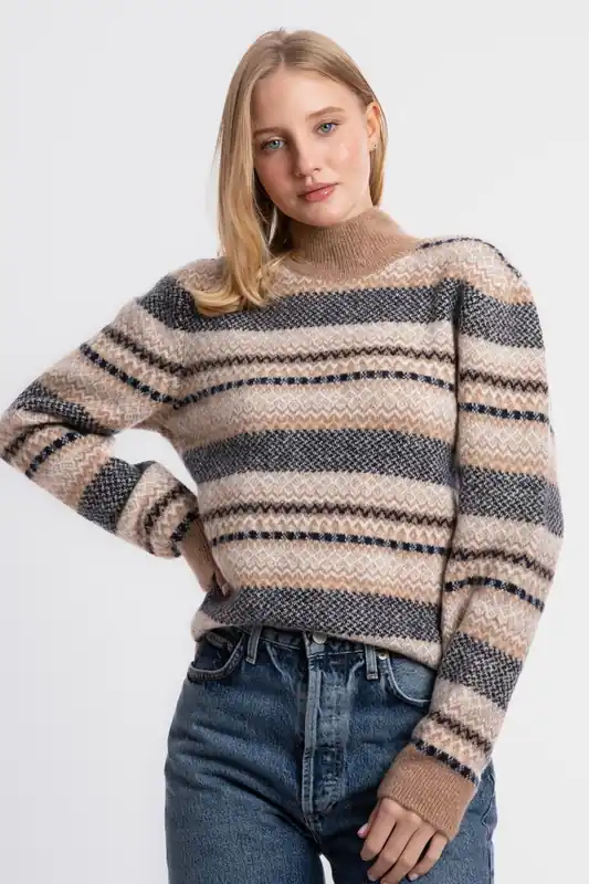 Patterned High Neck Sweater - Hiccup